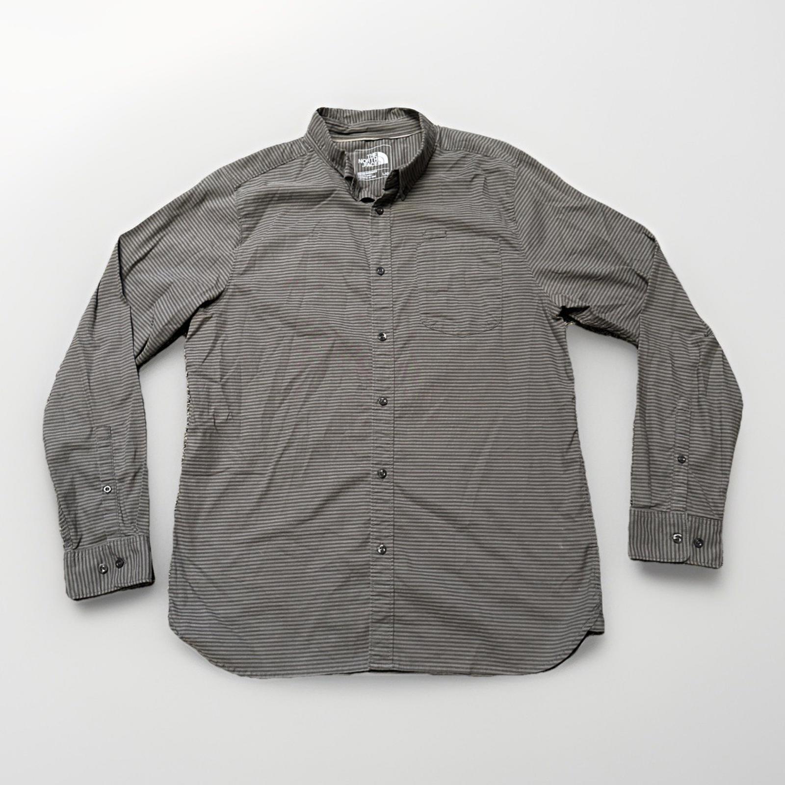 The North Face Button Down Shirt Outdoor Hiking Travel Brown Large